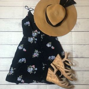 Abercrombie and Fitch Dress Navy Flowery Size Sm